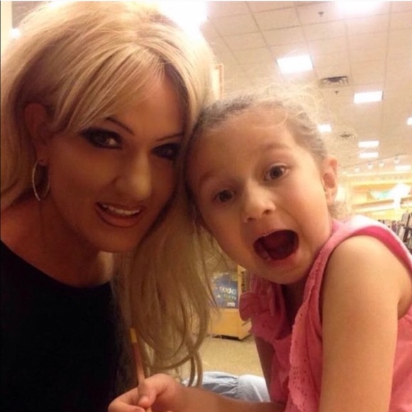 #2 ♥️Meet Your Posher, Melinda♥️Posh Ambassador♥️ - Picture 10 of 10